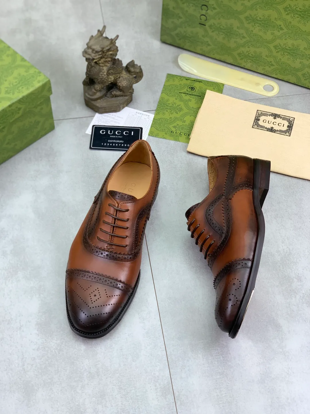 Men's men's shoes 💰P640 [New style] Water dyed cowhide 💰💎💎💎 [Gucci] GUCCI high-end men's formal business leather shoes, original order 1:1! Original imported high-end open-edge beaded calfskin, original metal buckle, imported first-layer cowhide lining for feet. Original high-end outsole, men's shoe size: 39-44 (45 customized) black and brown colors available